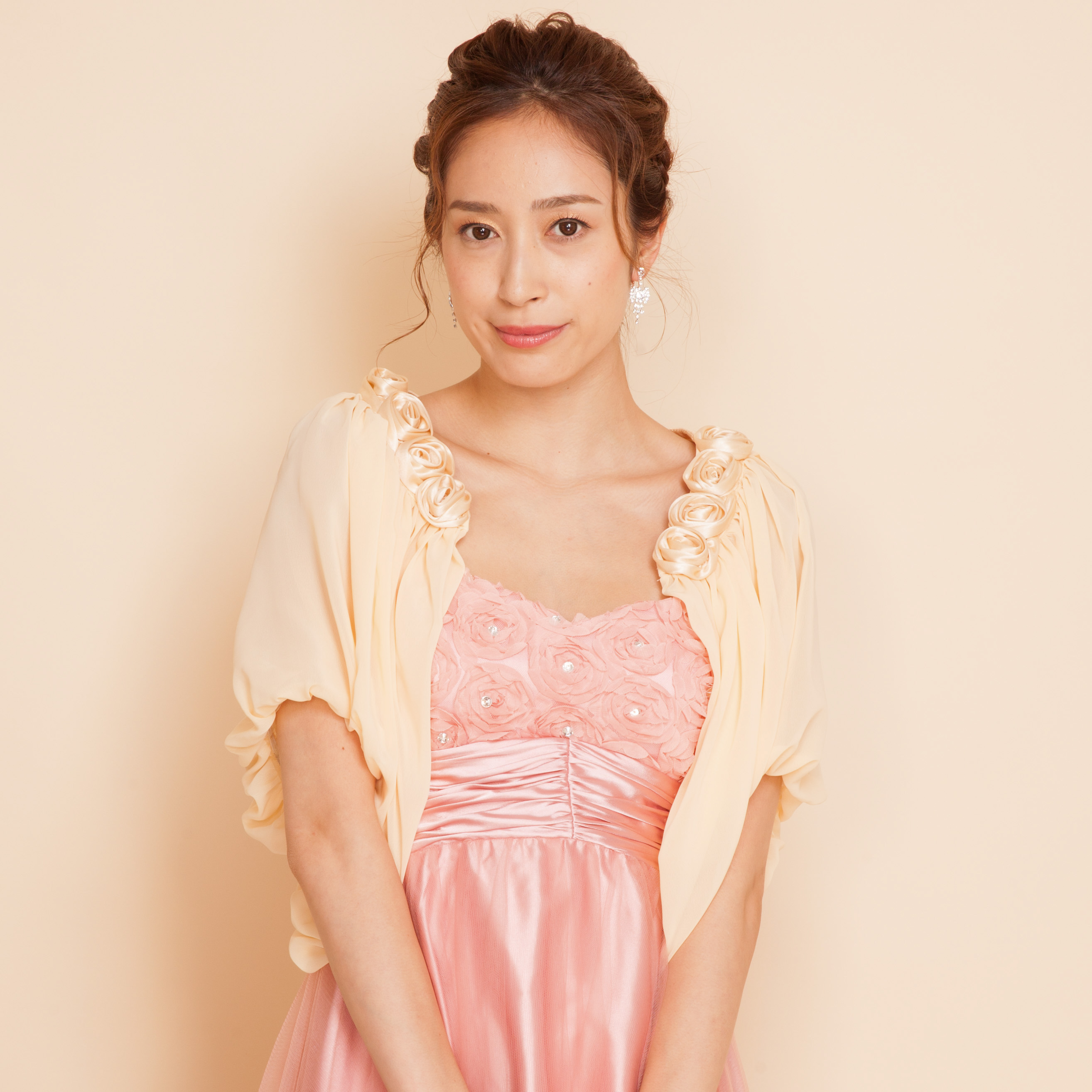 巻きバラモチーフバルーン袖クリームベージュボレロ