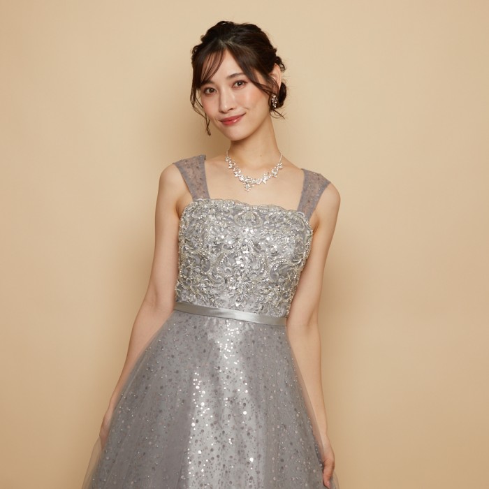 シルバーグレーチュールブリリアントビーズ刺繍ドレス