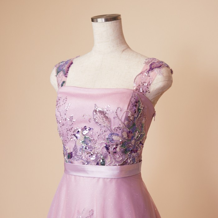 ゴージャスビーズ刺繍ピンクラメチュールドレス