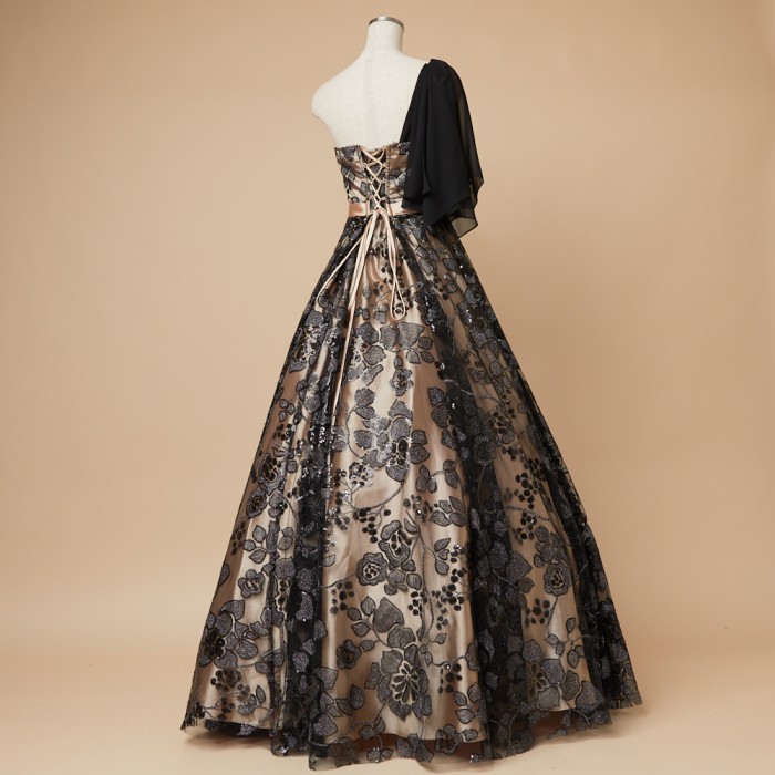 アナベル　フラワープリント　ブラックショルダードレス アナベル フラワープリント ブラックショルダードレス｜カラードレス