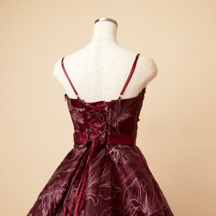 アナベル　ラメオーガンジーティアードスカートバーガンディドレス　演奏会　披露宴 ラメオーガンジーティアードスカートバーガンディードレス